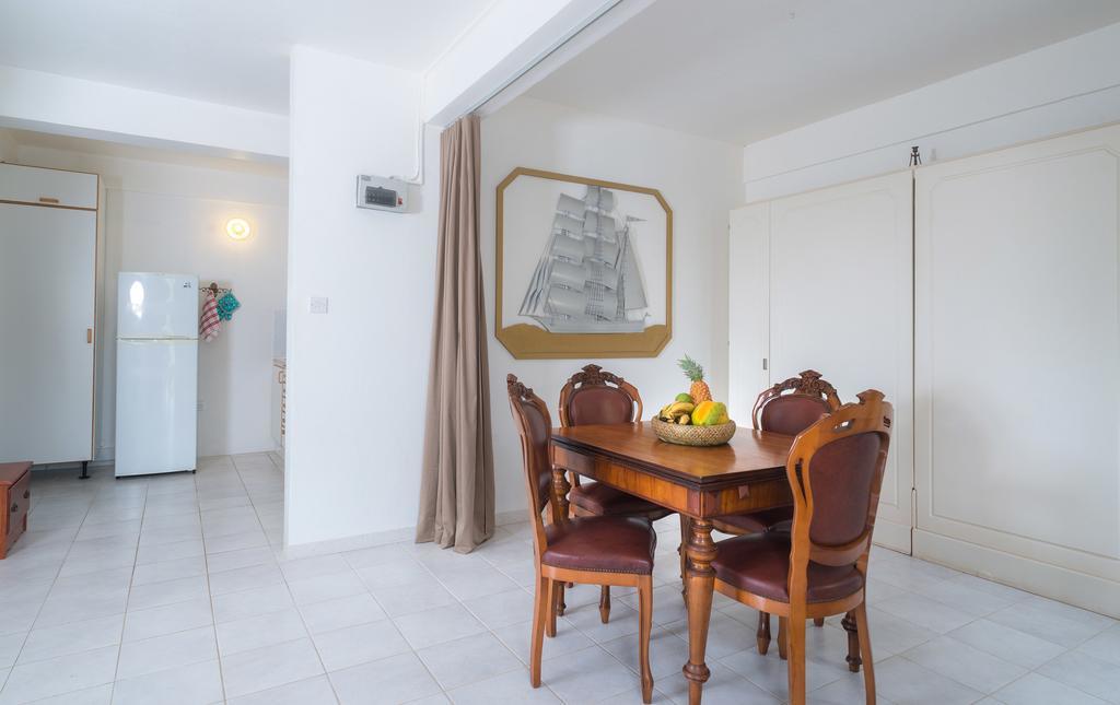 Royal Palm Holiday Apartment Mero ภายนอก รูปภาพ